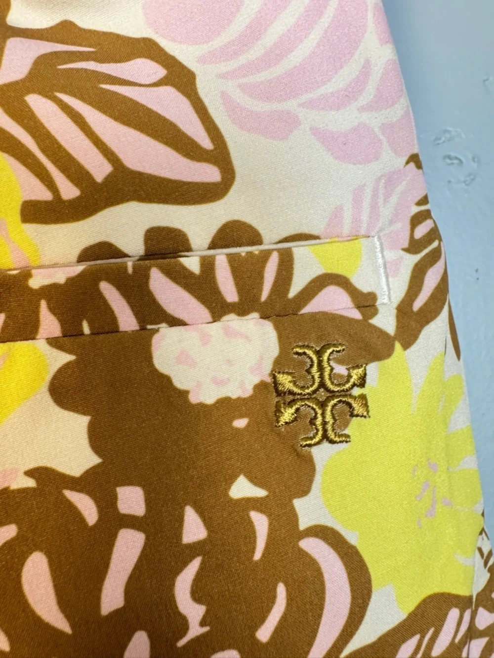 Tory Burch Tory Sport Printed Ruffle Golf Skort in French Crème Bouquet Pink